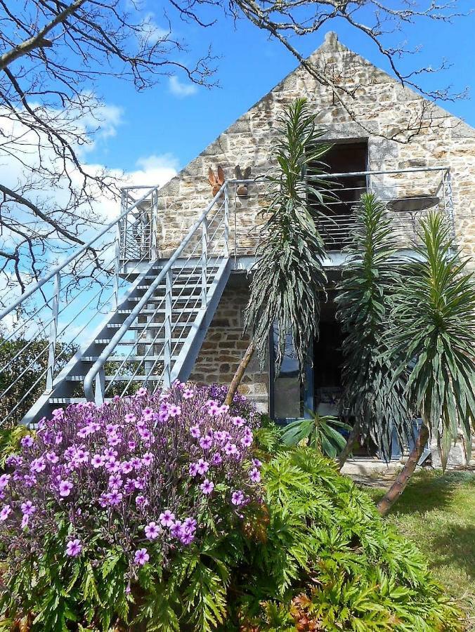 La Grange Aux Lievres, Gites Kerdoel Cleder Экстерьер фото